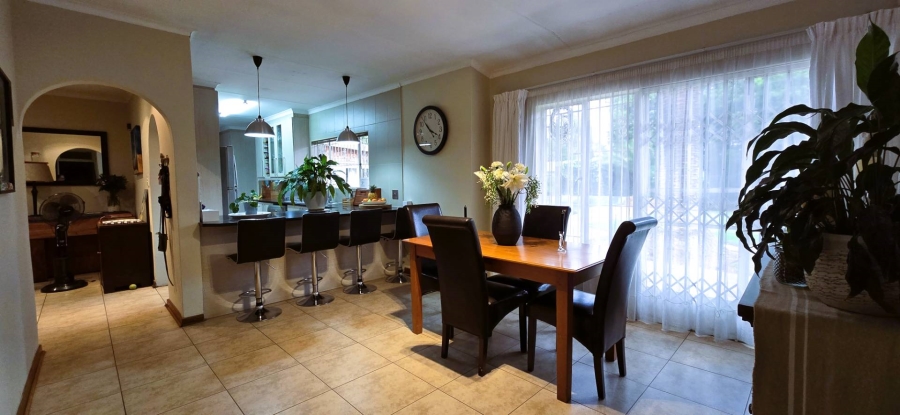 4 Bedroom Property for Sale in Brackenhurst Gauteng