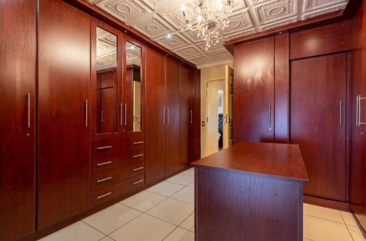 4 Bedroom Property for Sale in Winchester Hills Gauteng