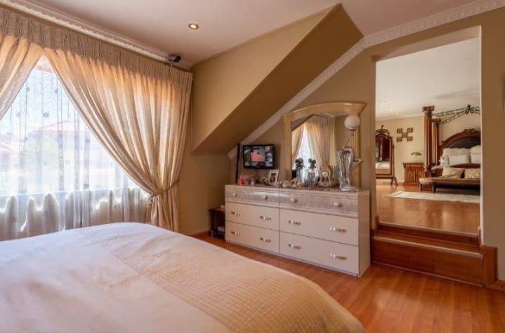 4 Bedroom Property for Sale in Winchester Hills Gauteng