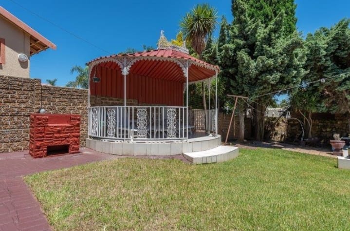 4 Bedroom Property for Sale in Winchester Hills Gauteng