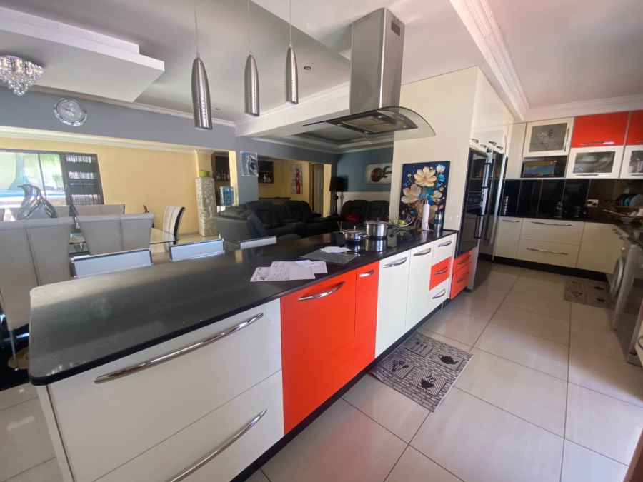 4 Bedroom Property for Sale in Mulbarton Gauteng