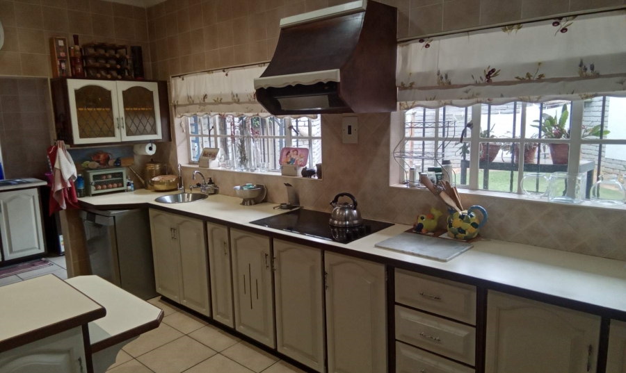 3 Bedroom Property for Sale in Constantia Kloof Gauteng