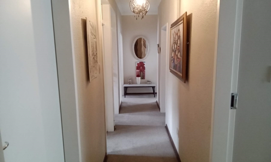 3 Bedroom Property for Sale in Constantia Kloof Gauteng