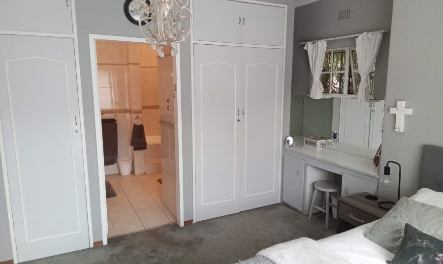 3 Bedroom Property for Sale in Constantia Kloof Gauteng