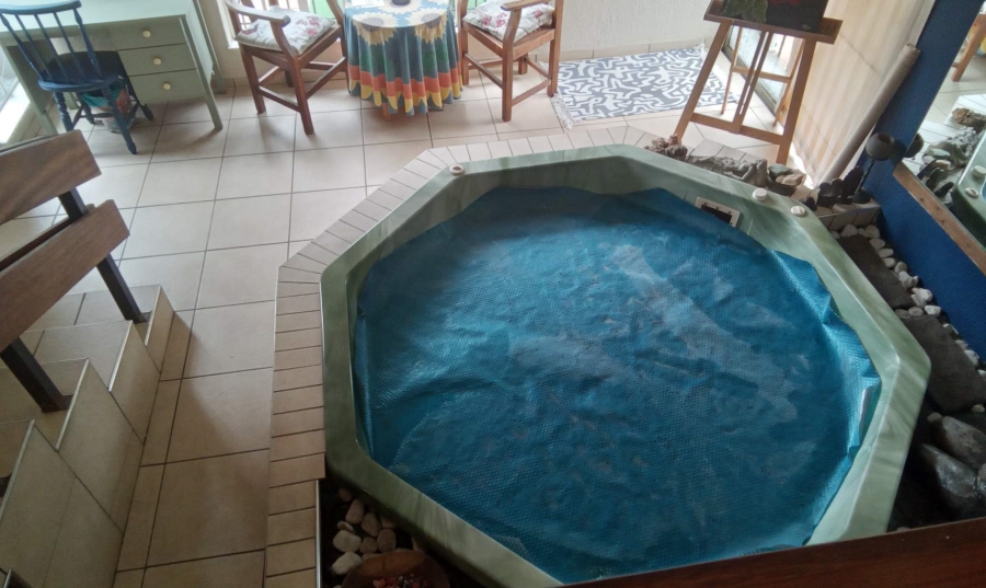 3 Bedroom Property for Sale in Constantia Kloof Gauteng