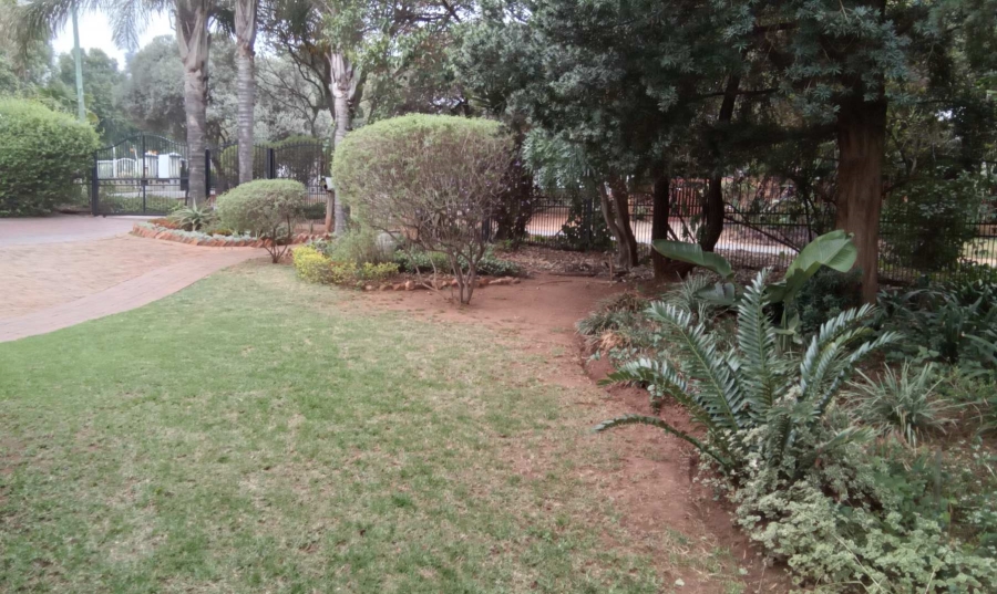 3 Bedroom Property for Sale in Constantia Kloof Gauteng