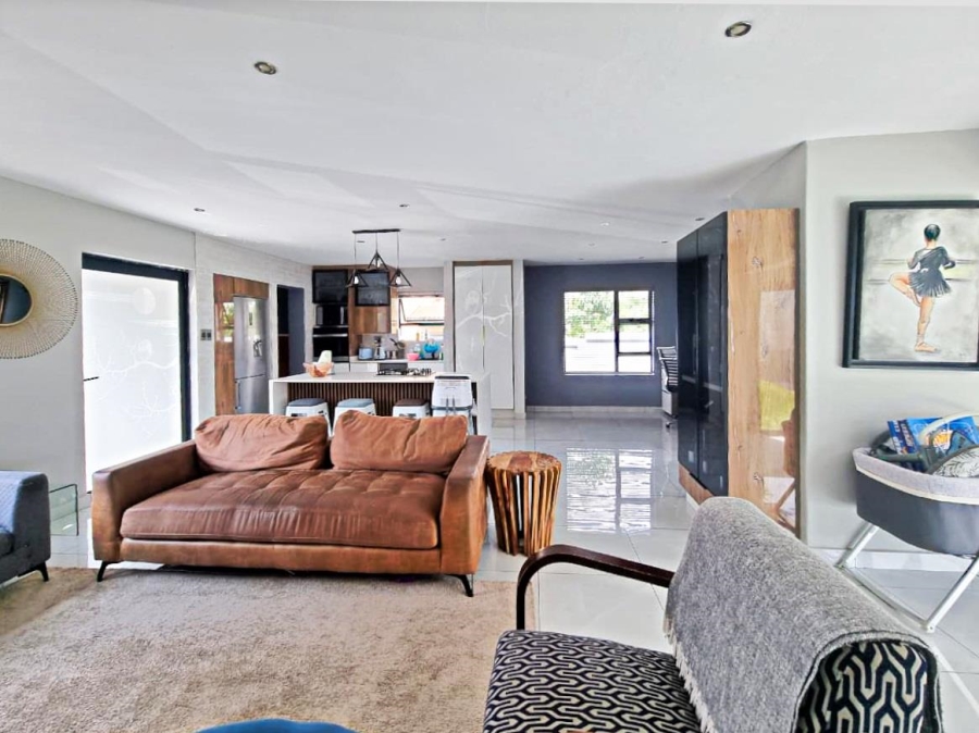 3 Bedroom Property for Sale in Olympus AH Gauteng