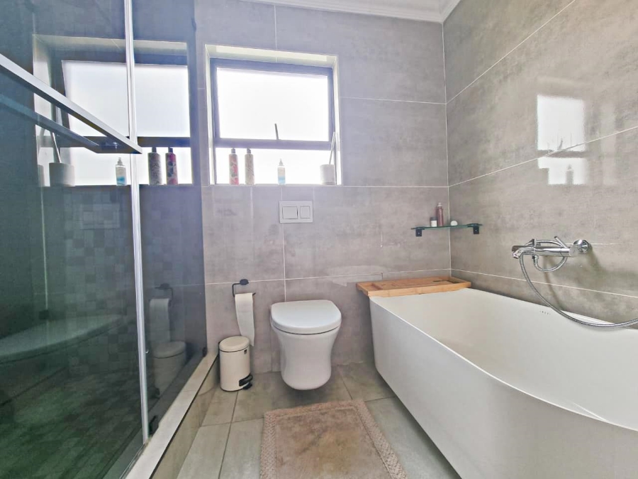 3 Bedroom Property for Sale in Olympus AH Gauteng