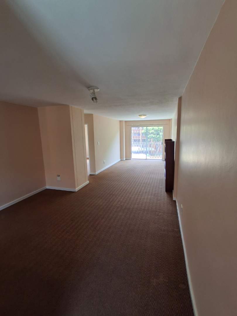 3 Bedroom Property for Sale in Die Hoewes Gauteng