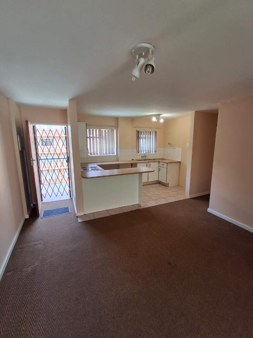 3 Bedroom Property for Sale in Die Hoewes Gauteng