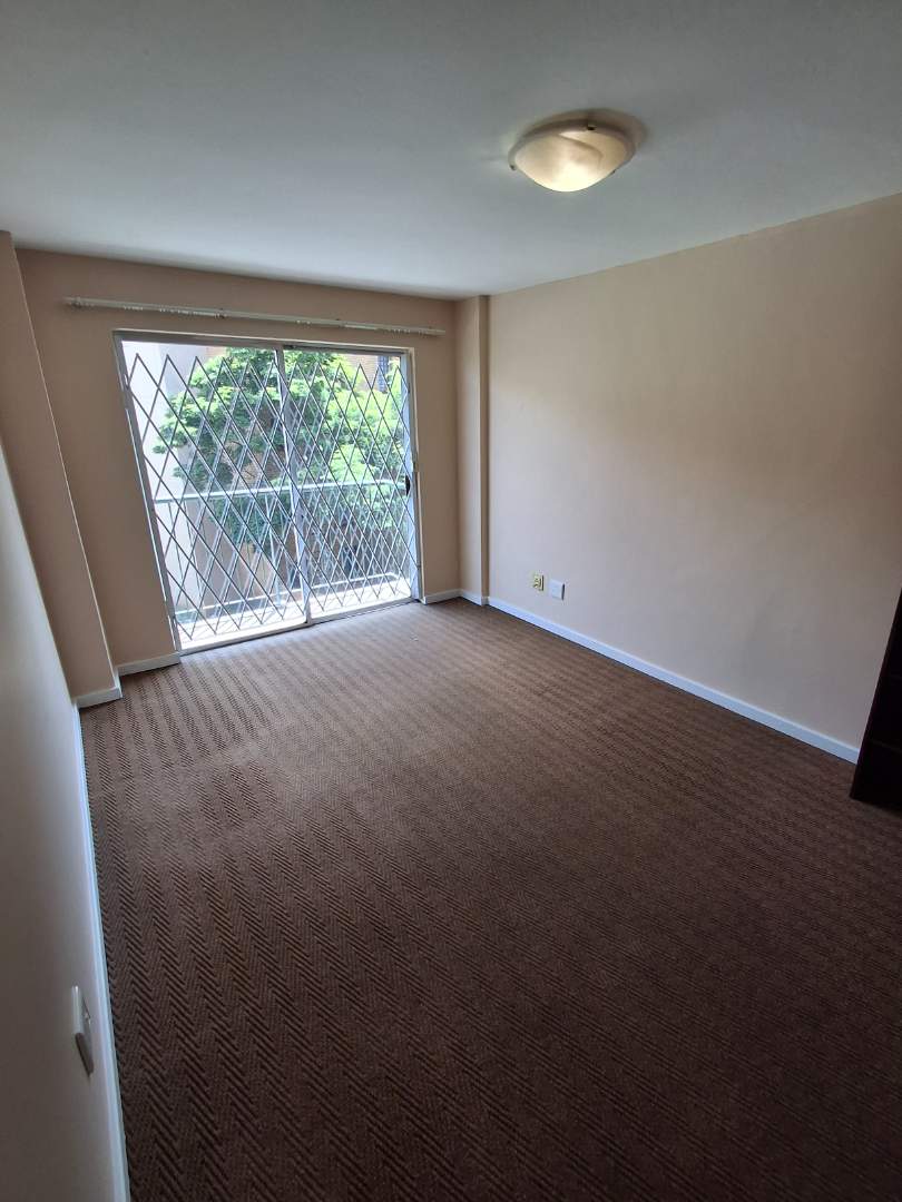 3 Bedroom Property for Sale in Die Hoewes Gauteng