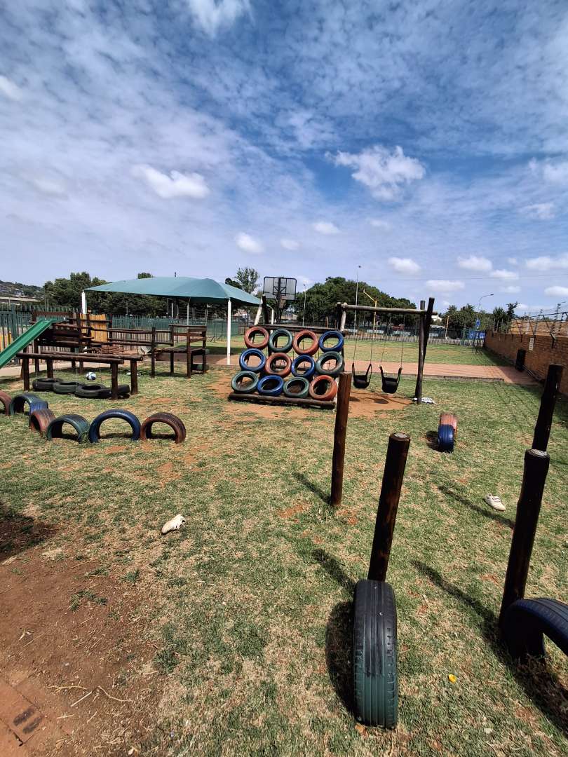 3 Bedroom Property for Sale in Die Hoewes Gauteng