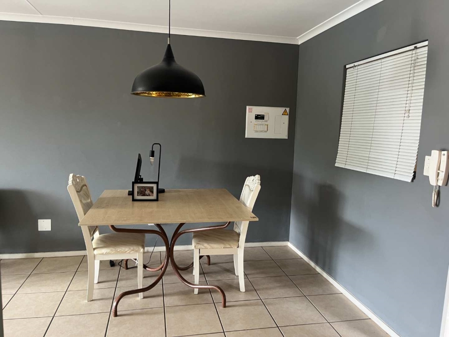 1 Bedroom Property for Sale in Ferndale Gauteng