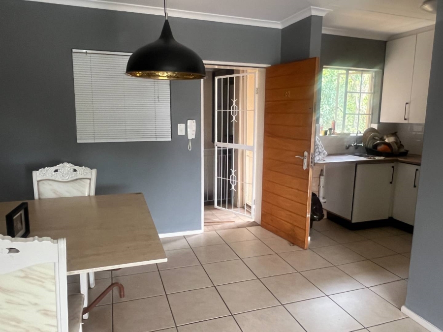 1 Bedroom Property for Sale in Ferndale Gauteng