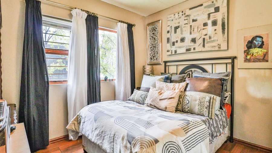 5 Bedroom Property for Sale in Sharonlea Gauteng