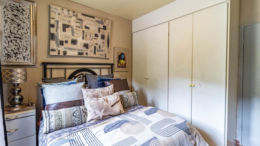 5 Bedroom Property for Sale in Sharonlea Gauteng