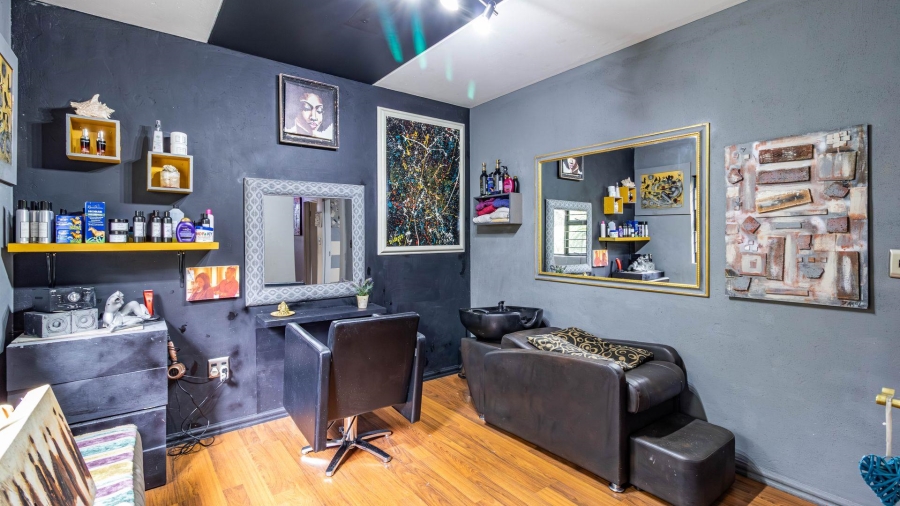 5 Bedroom Property for Sale in Sharonlea Gauteng