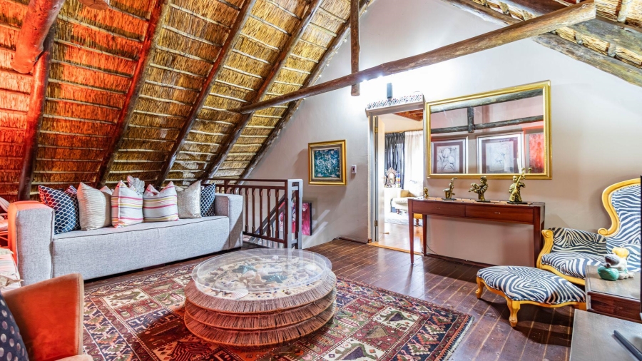 5 Bedroom Property for Sale in Sharonlea Gauteng