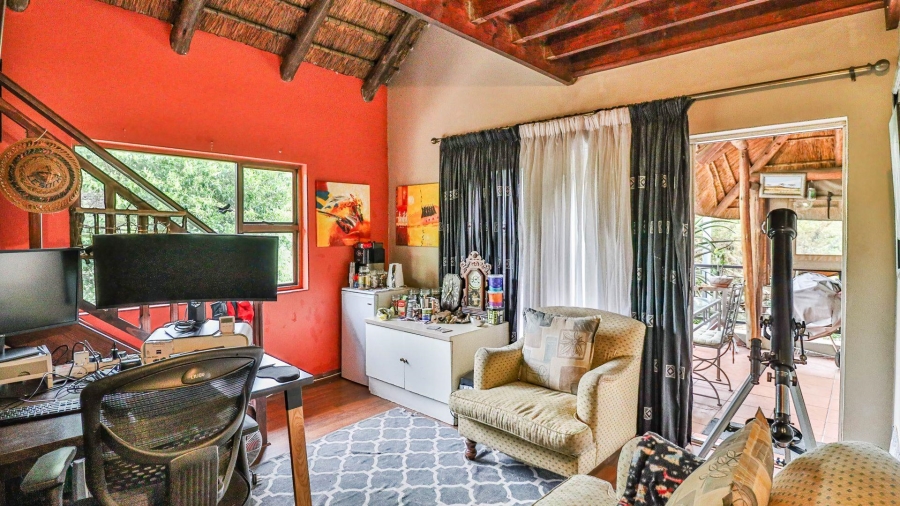 5 Bedroom Property for Sale in Sharonlea Gauteng