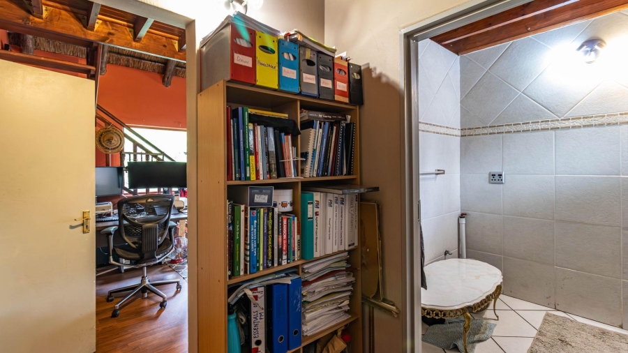 5 Bedroom Property for Sale in Sharonlea Gauteng