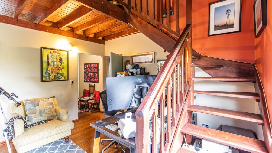 5 Bedroom Property for Sale in Sharonlea Gauteng