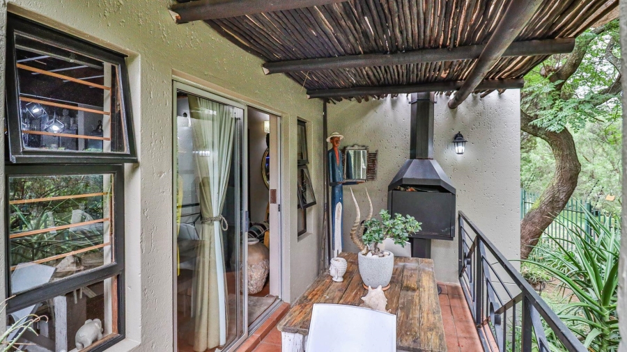 5 Bedroom Property for Sale in Sharonlea Gauteng