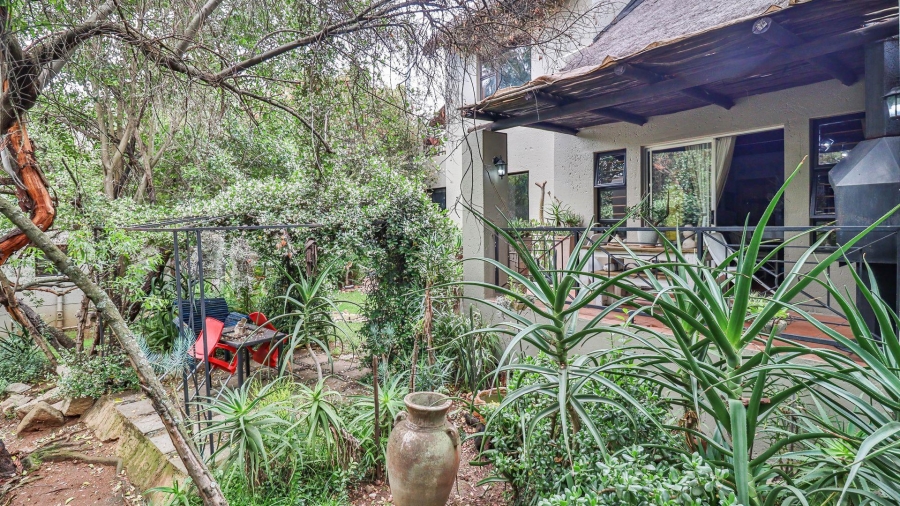 5 Bedroom Property for Sale in Sharonlea Gauteng