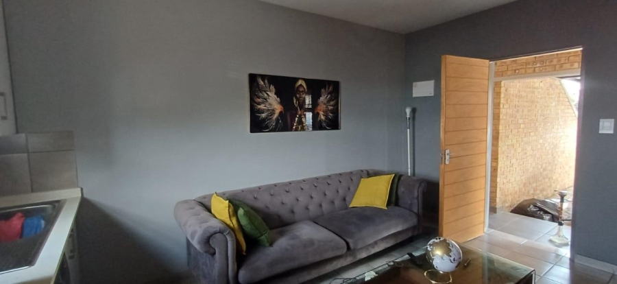 1 Bedroom Property for Sale in Groblerpark Gauteng