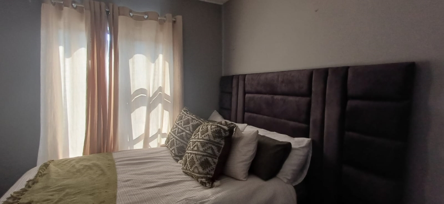 1 Bedroom Property for Sale in Groblerpark Gauteng