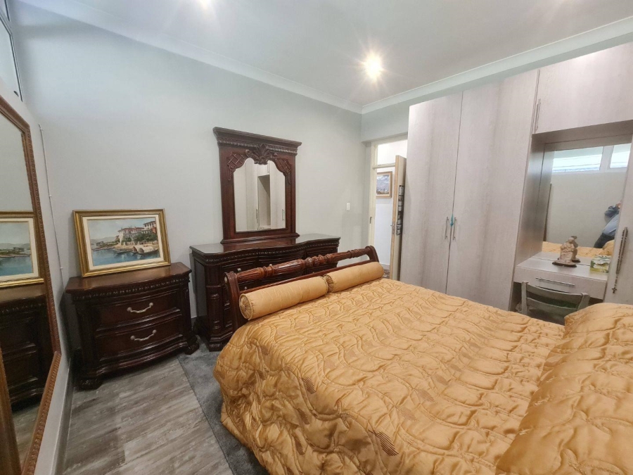 2 Bedroom Property for Sale in Queenswood Gauteng