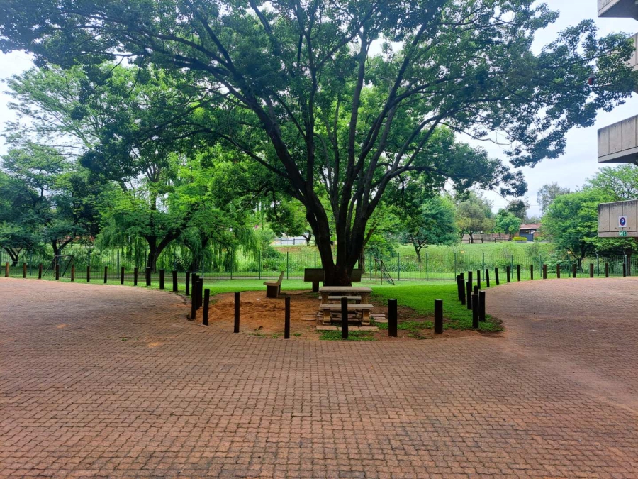 2 Bedroom Property for Sale in Kilner Park Gauteng