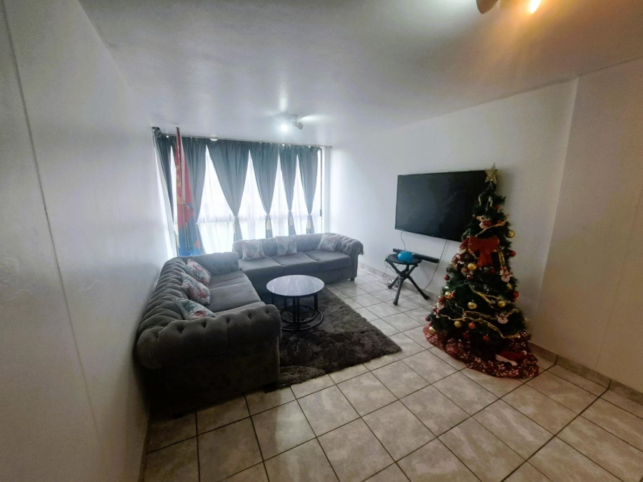 2 Bedroom Property for Sale in Kilner Park Gauteng