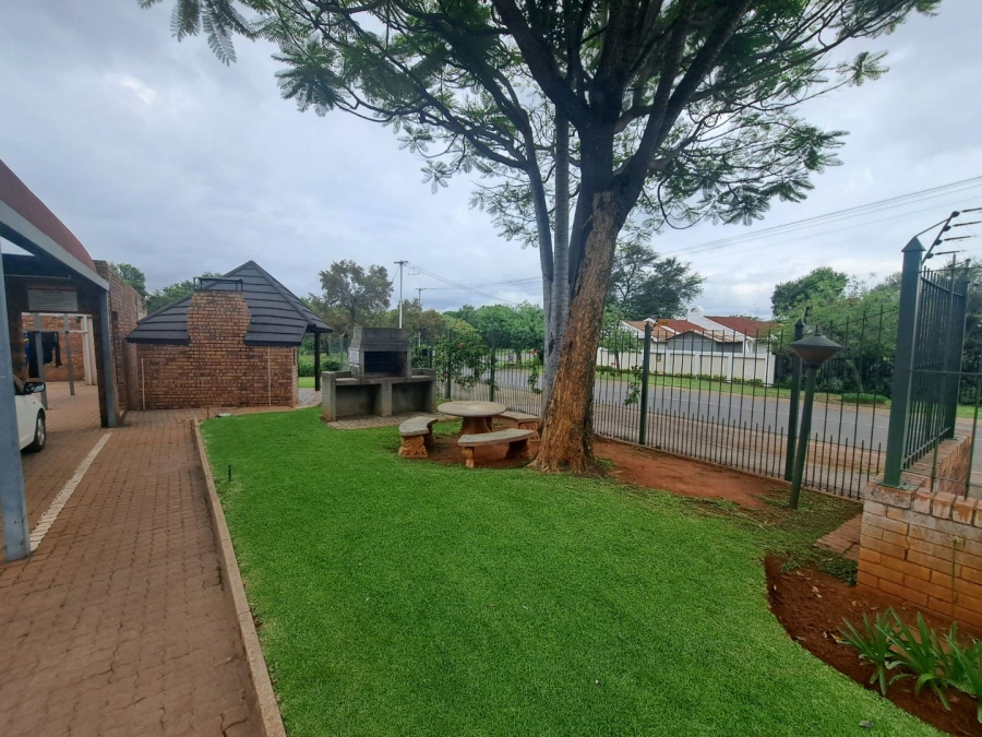 2 Bedroom Property for Sale in Kilner Park Gauteng