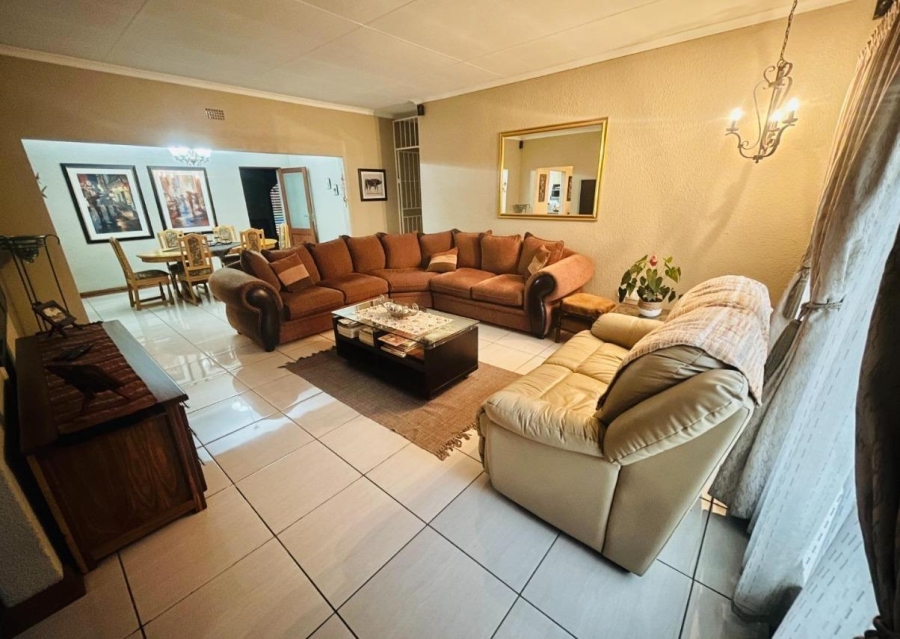 4 Bedroom Property for Sale in Randhart Gauteng