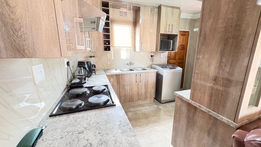 3 Bedroom Property for Sale in Alrode Gauteng