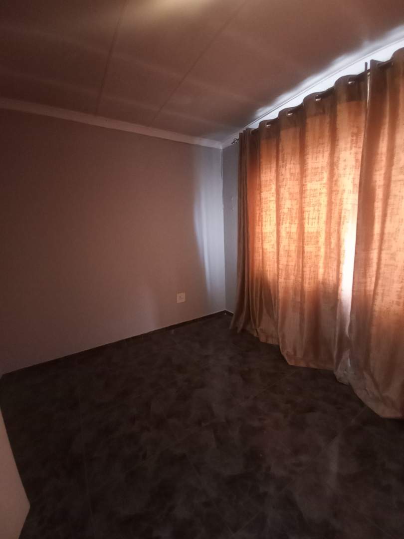3 Bedroom Property for Sale in Bakerton Gauteng