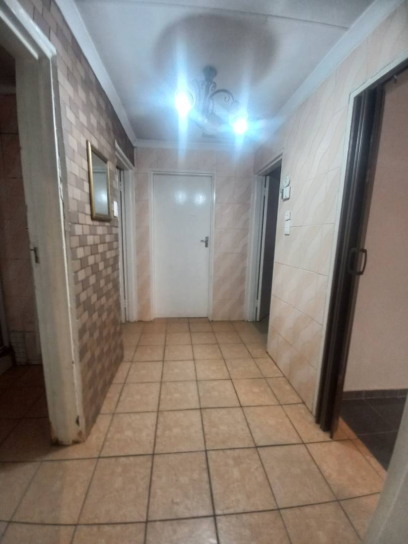 3 Bedroom Property for Sale in Bakerton Gauteng