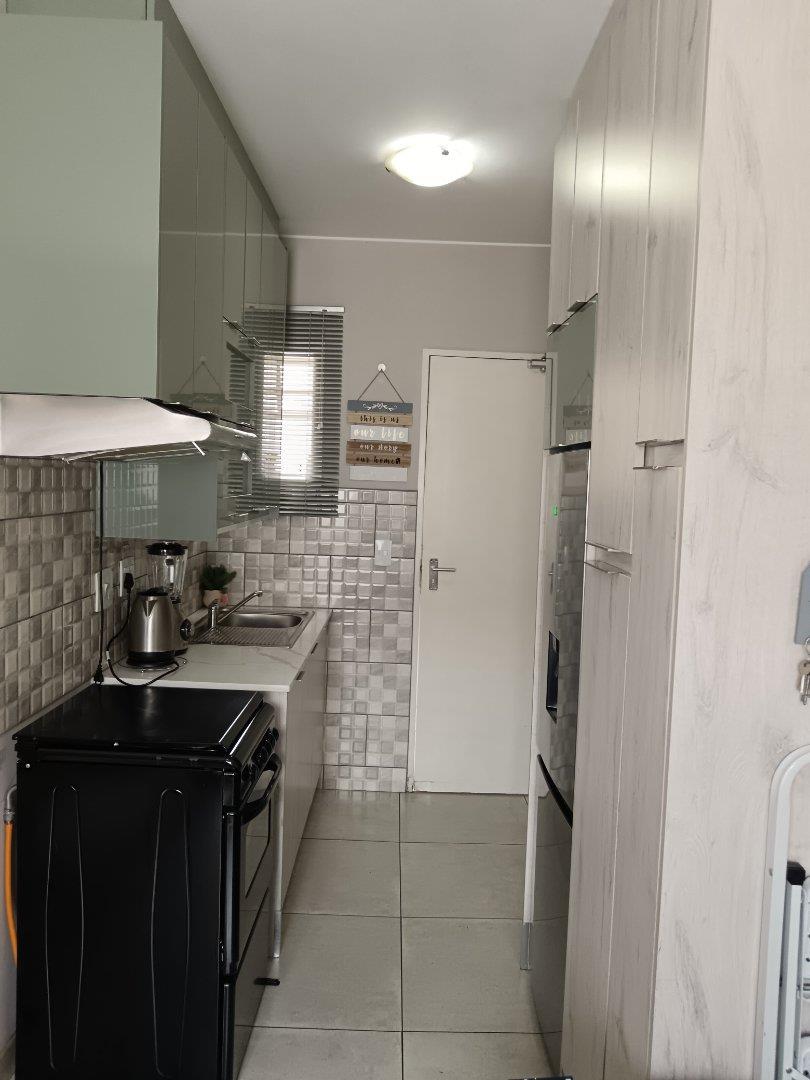 2 Bedroom Property for Sale in South Hills Gauteng