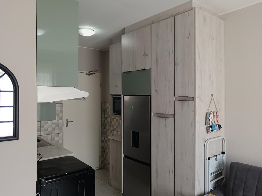 2 Bedroom Property for Sale in South Hills Gauteng