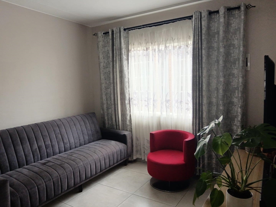 2 Bedroom Property for Sale in South Hills Gauteng