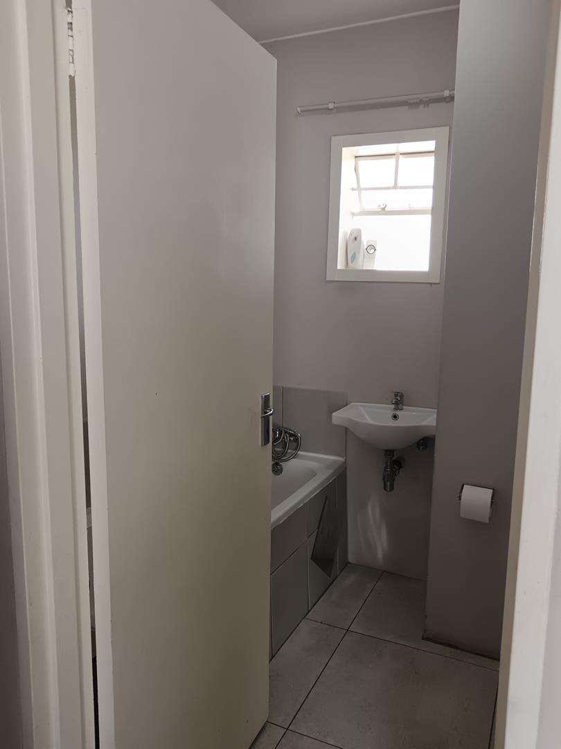 2 Bedroom Property for Sale in South Hills Gauteng