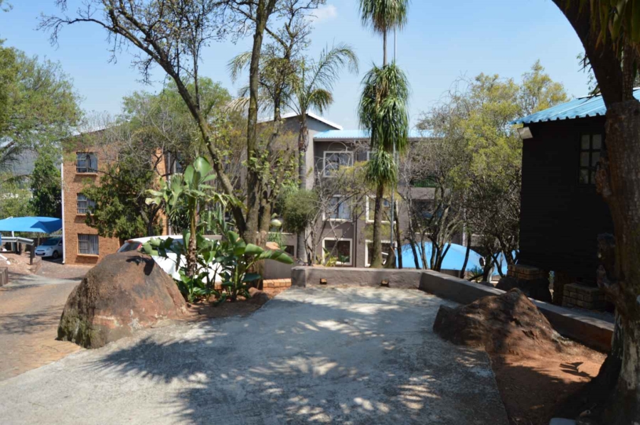 3 Bedroom Property for Sale in Mulbarton Gauteng