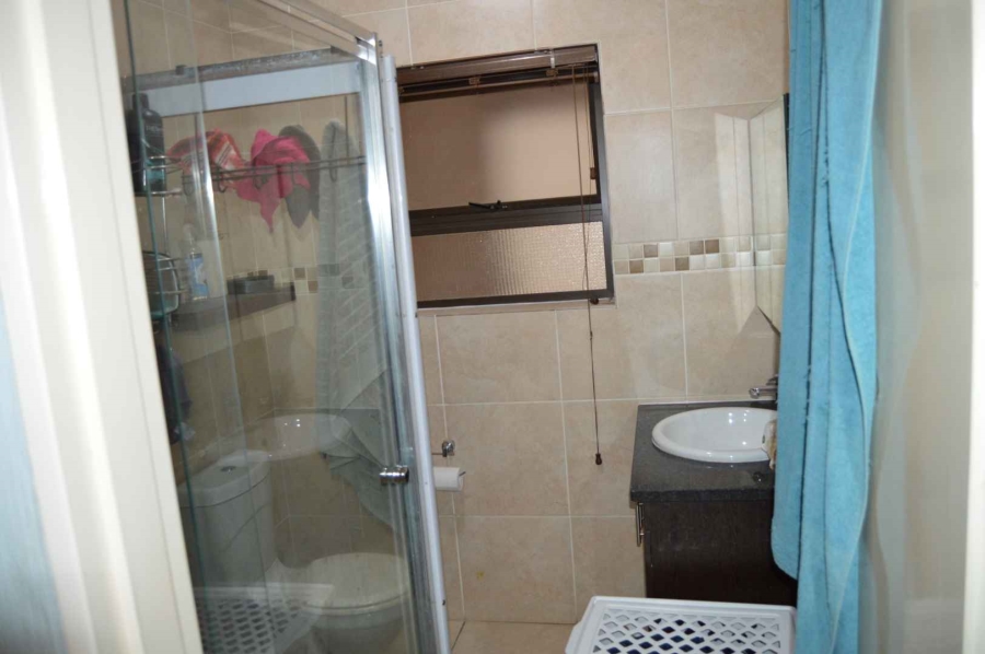 3 Bedroom Property for Sale in Mulbarton Gauteng