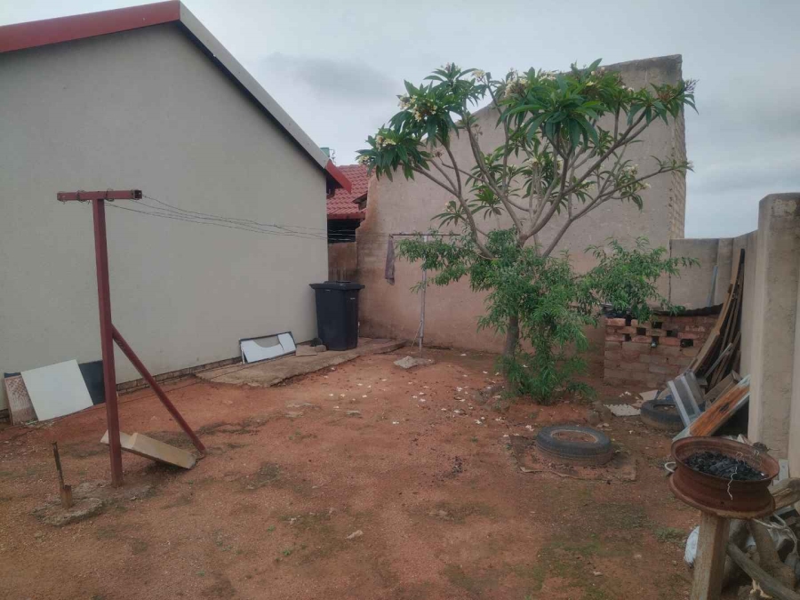2 Bedroom Property for Sale in Soshanguve VV Gauteng