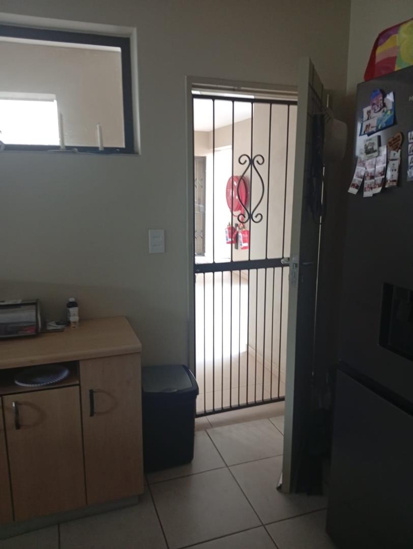 2 Bedroom Property for Sale in Norton Park Gauteng