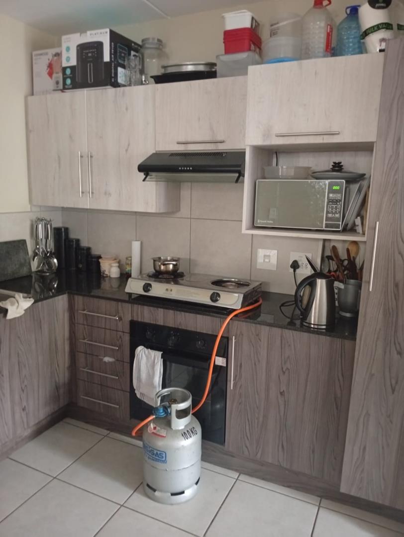 2 Bedroom Property for Sale in Norton Park Gauteng