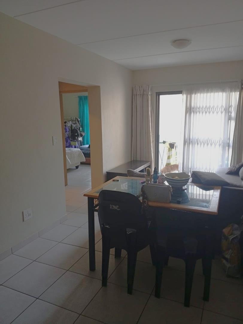 2 Bedroom Property for Sale in Norton Park Gauteng