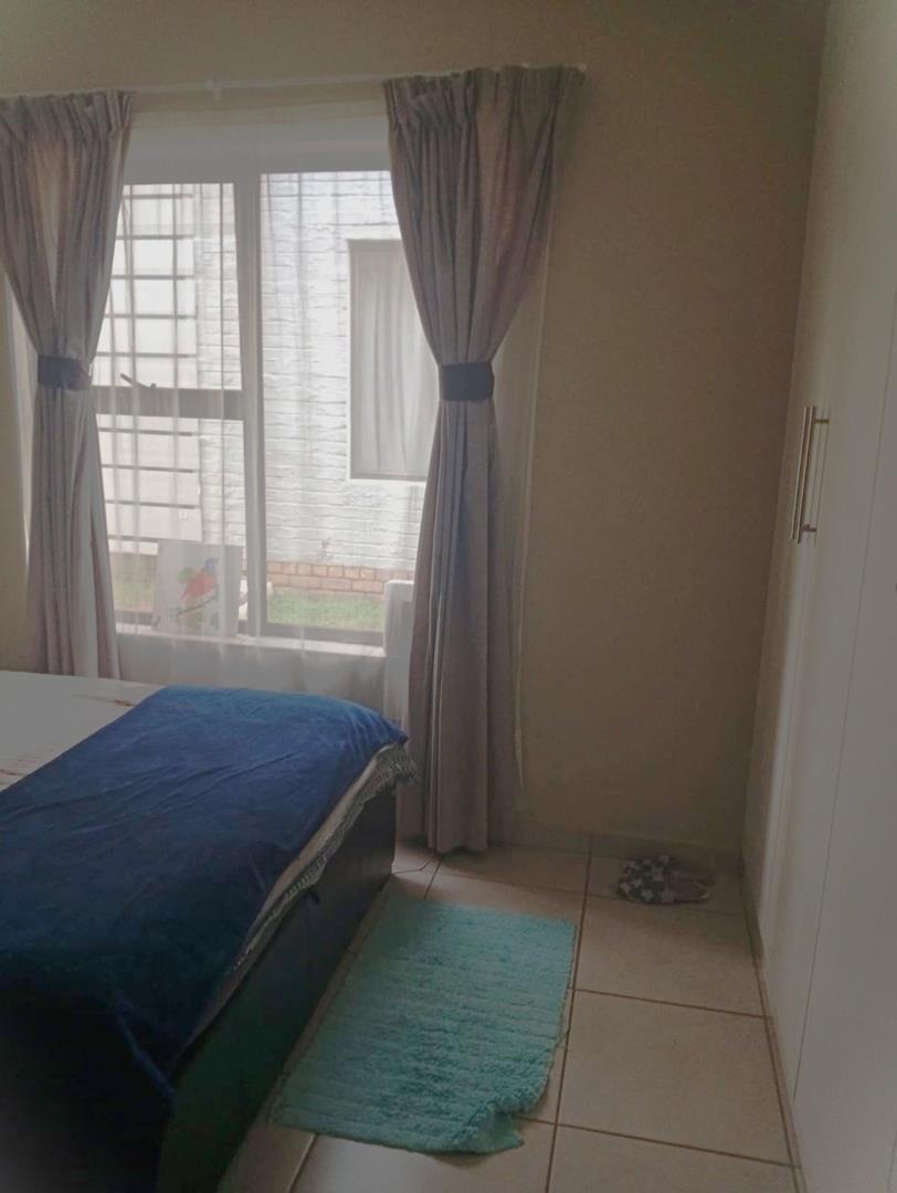 2 Bedroom Property for Sale in Norton Park Gauteng