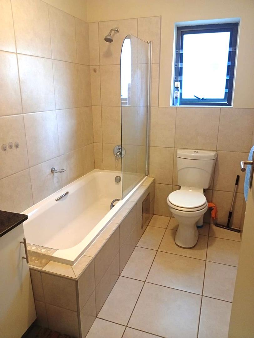 2 Bedroom Property for Sale in Norton Park Gauteng