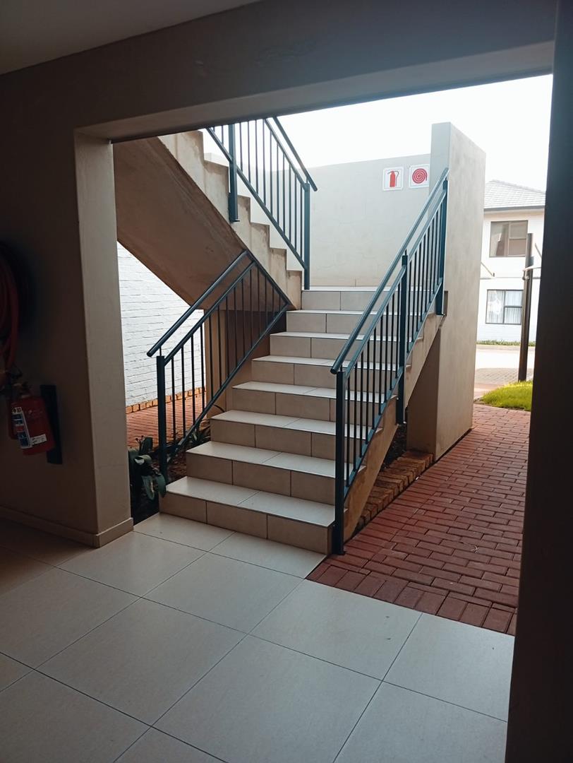 2 Bedroom Property for Sale in Norton Park Gauteng